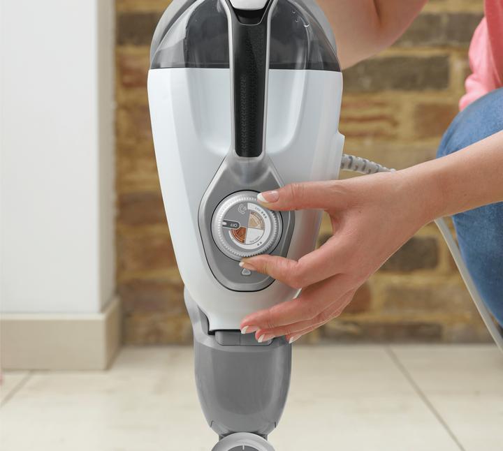 Produktbild Black & Decker BHSM168D-QS Steam-Mop (1600 W)