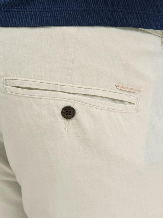 Actual product image Jack & Jones Plus tapered carrot trousers Carrot trousers (W48/L32)