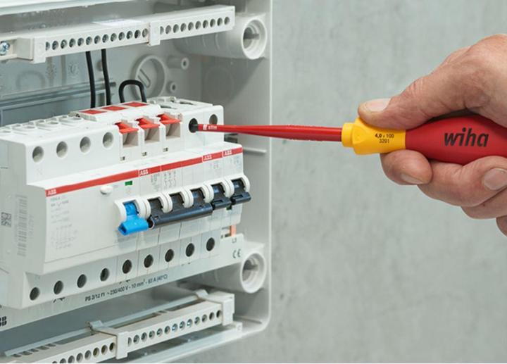 Produktbild Wiha Schraubendreher und Bit Set (Schlitzschrauben, Innensechskant, Torx (TX), Pozidriv-Kreuzschlitz (PZ), Phillipps-Kreuzschlitz (PH))