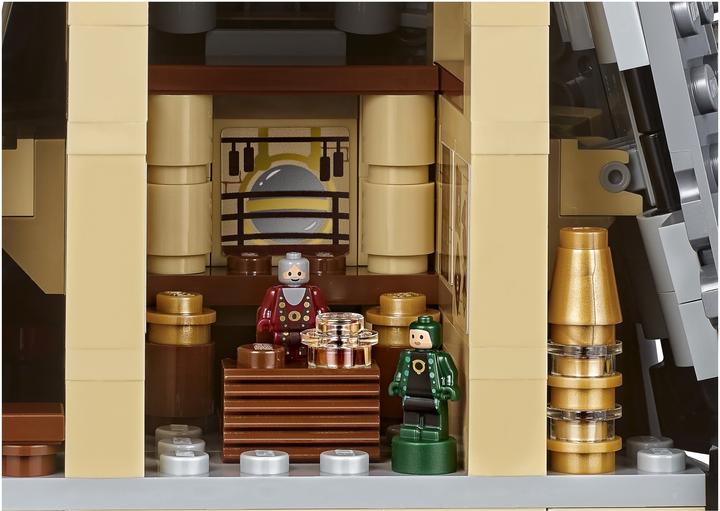 Productafbeelding LEGO Harry Potter Kasteel van Zweinstein (71043, LEGO Harry Potter, LEGO Zeldzame Sets)