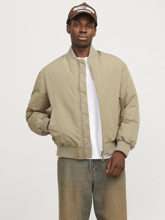 Actual product image Jack & Jones Jcokinetic Soft Utility Bomber Ln (L)