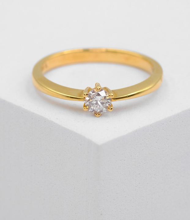 Muau Solitaire (54, 750/18 K Gold)