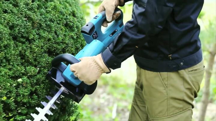Actual product image Makita DUH651Z (Cordless hedgecutters)
