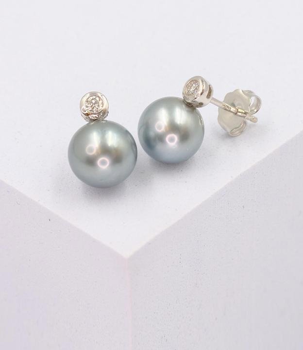 Image du produit Muau Boucles d'oreilles (Or blanc 750 Perle de Tahiti 8-9mm Brillant 0.11ct.)