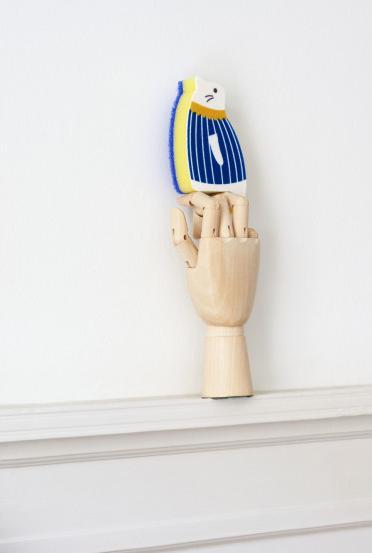 Actual product image HAY Wooden hand (18 x 8 cm)