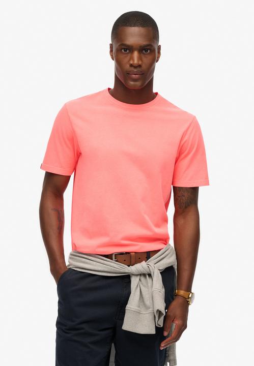 Actual product image Superdry Classic Essential Tee (L)