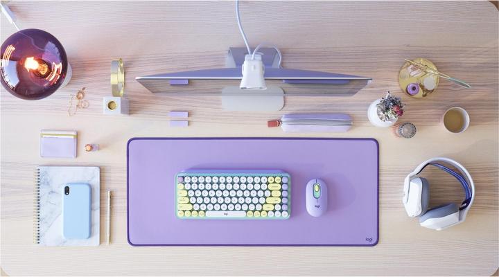 Produktbild Logitech Desk Mat Studio (Wide)