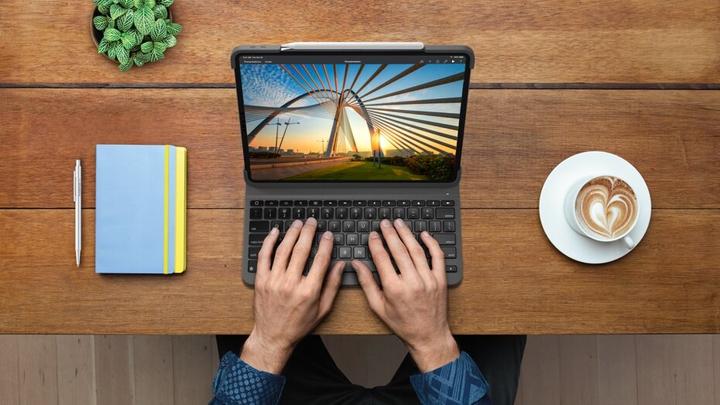 Actual product image Logitech Slim Folio Pro (Eng. Int., iPad Pro 12.9 2020 (4. Gen), iPad Pro 12.9 2018 (3. Gen))