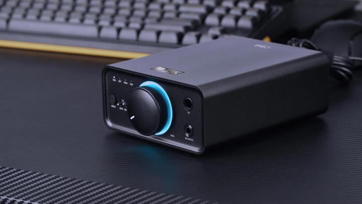 Actual product image FiiO K7 (gain switch, USB-DAC)