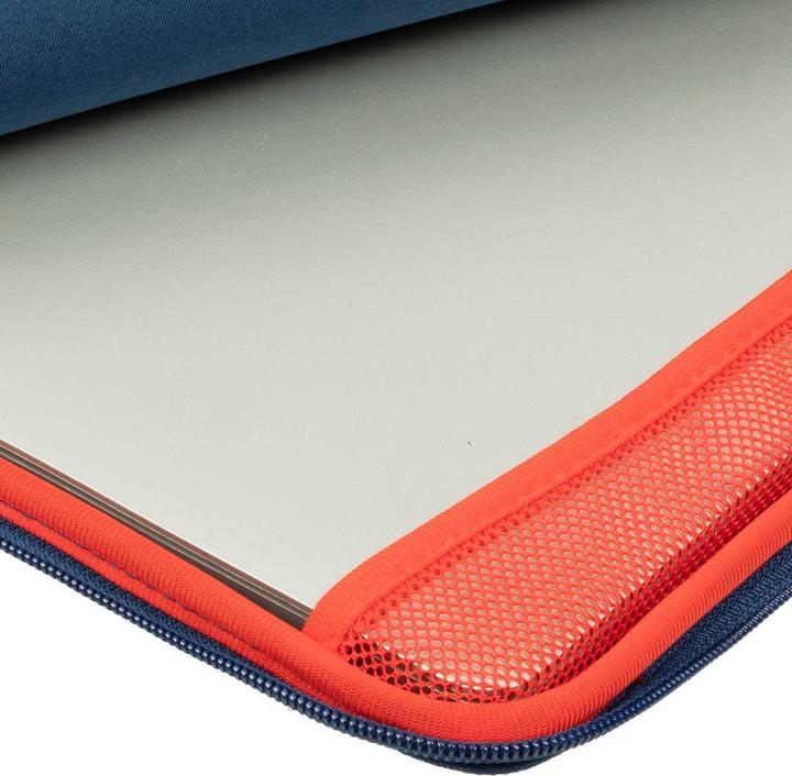 Actual product image Rivacase Antishock Laptop Case 13.3'/14' Zip (14", Universal)