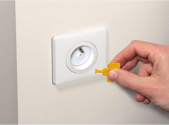 Produktbild Safety 1st Euro Steckdosensicherung mit Schlüssel