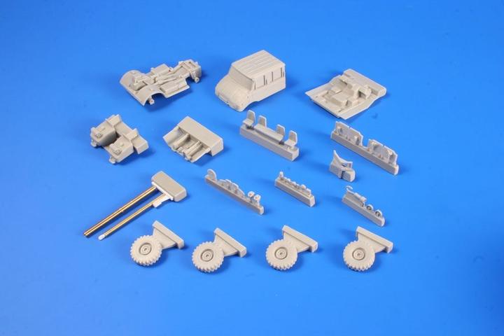 Produktbild Planet Models Unimog U406 DoKa Military Airport Tug+AE