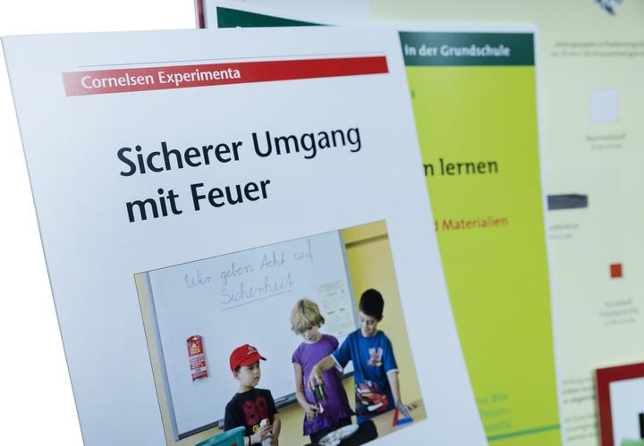 Produktbild Cornelsen Experimenta Experimentierbox: sicherer Umgang Mit Feuer