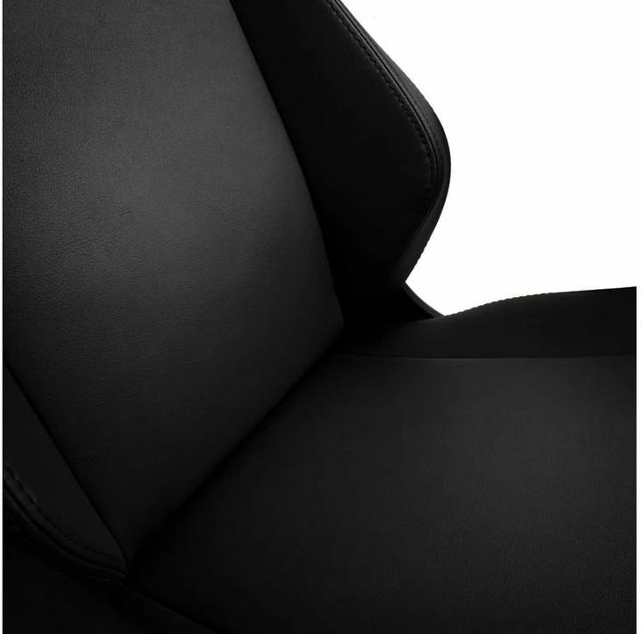 Actual product image noblechairs HERO - Black Edition