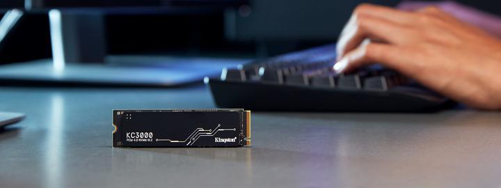 Actual product image Kingston KC3000 (4096 GB, M.2 2280)