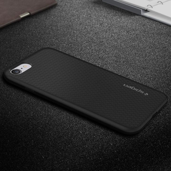Image du produit Spigen Liquid Armor (Apple iPhone 8, Apple iPhone 7, Apple iPhone SE (2ème génération))