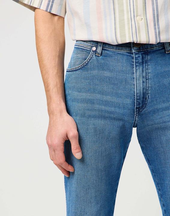 Actual product image Wrangler Jeans River (Frequency band 38 (2600 MHz))