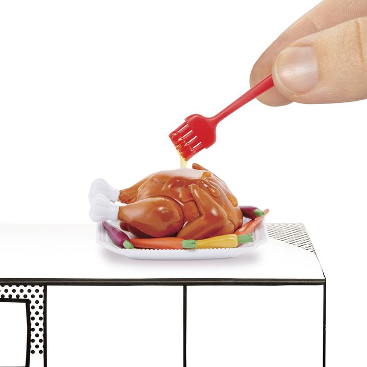 Actual product image MGA Make It Mini Mega Buffet