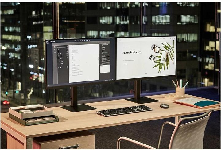 Actual product image Samsung ViewFinity S8 - S80UD (3840 x 2160 Pixels, 32")