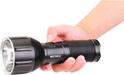 Produktbild Nextorch Suchscheinwerfer SAINT TORCH 11, 3'500 Lumen (21.20 cm, 3500 lm)