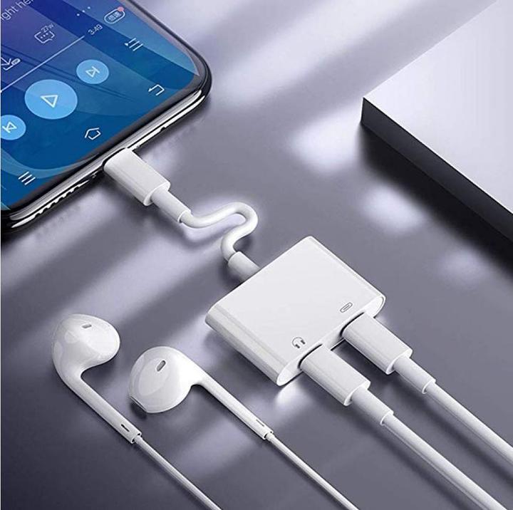 Actual product image PowerGuard 2-in-1 Splitter USB-C Headphone DAC & USB-C Charge (USB Type C, USB Type C)