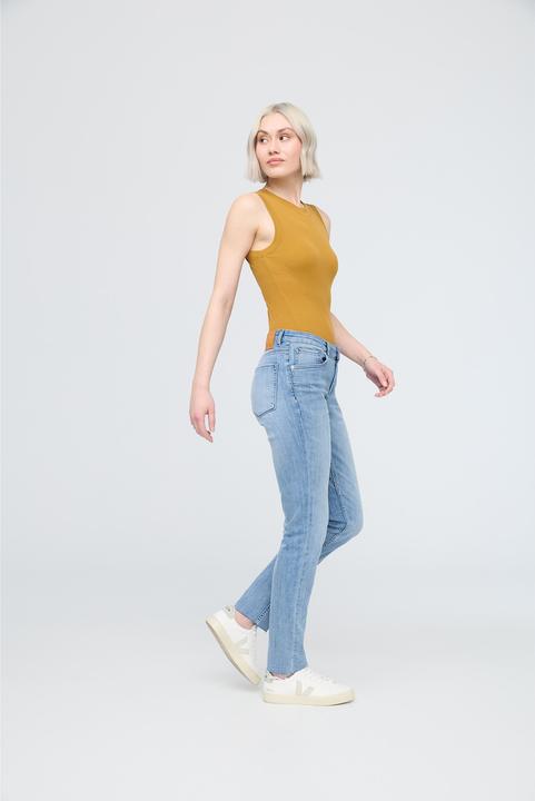 Actual product image Du/Er W Performance Denim Girlfriend Jean - Hazy Blue (W26/L30)