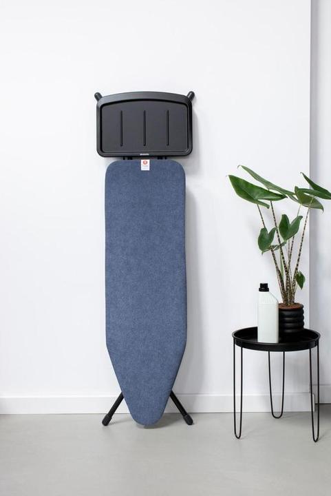 Immagine prodotto Brabantia Asse da stiro Denim Blue con ripiano per la stazione del vapore (124 x 38 cm)