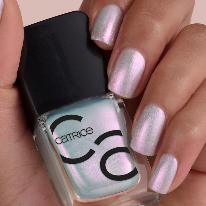 Actual product image Catrice ICONAILS Gel Lacquer (164 Elsa's Favourite, Gel-Effect Nail Polish)