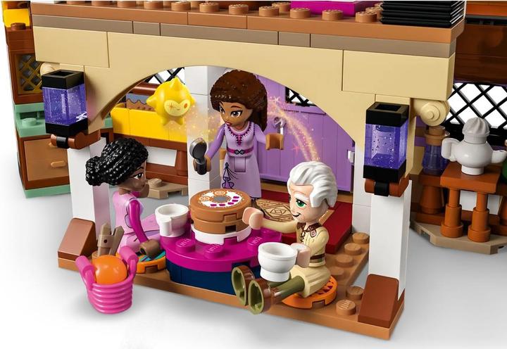 Produktbild LEGO Ashas Häuschen (43231, LEGO Disney)