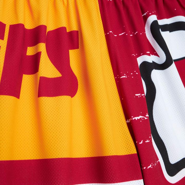 Actual product image Mitchell & Ness M&N Kansas City Chiefs JUMBOTRON 3.0 Basketball Shorts (M)