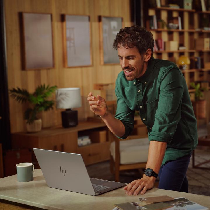 Produktbild HP OmniBook Ultra 14-fe0094ng Notebook 14"" (35,6cm) (14", AMD Ryzen AI 9 365, 16 GB, 1000 GB, DE)