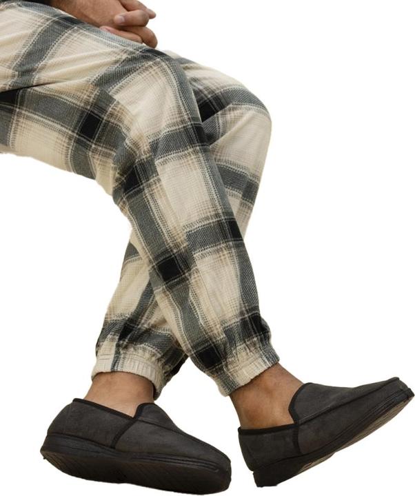 Actual product image Lazy Dogz Mens Eden II Slippers (41)