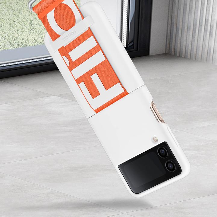 Produktbild Samsung Silicone Cover mit Strap (Samsung Galaxy Z Flip4)