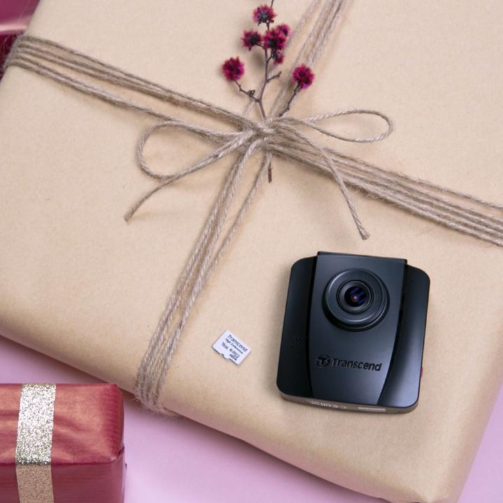Actual product image Transcend Dashcam - DrivePro 110 - 64GB (suction cup mount) (Rechargeable battery, Built-in display, Night vision, Accelerometer, Built-in microphone, WQXGA)