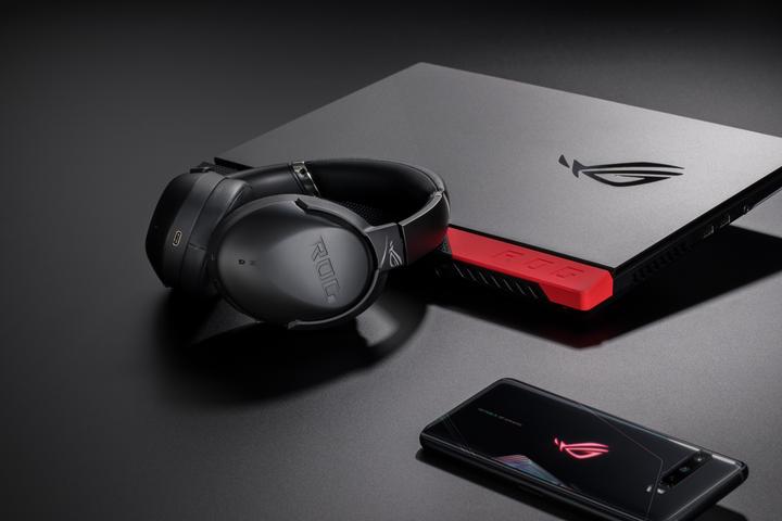 Produktbild ASUS ROG Strix Go BT (Kabellos, Kabelgebunden)