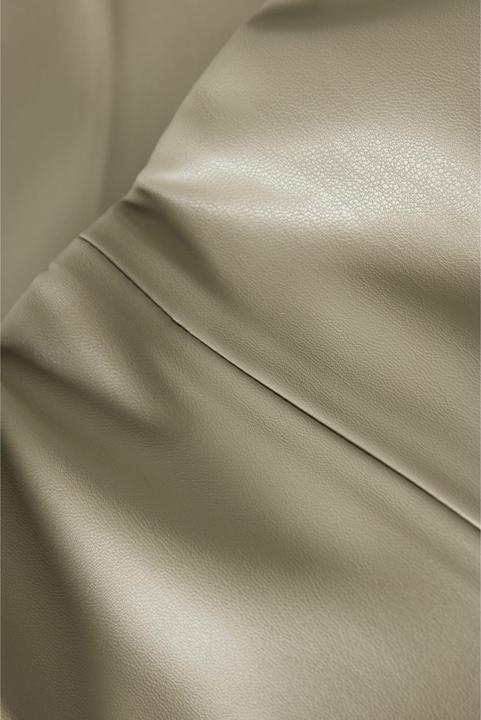 Produktbild Soaked in Luxury Kaylee PU Kickflare (XS)