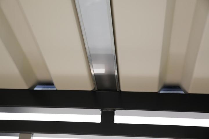 Produktbild Wsm LED-Beleuchtungssystem 42 W L 2106 x B 92 x H 40 mm zu Raucherunterstand...