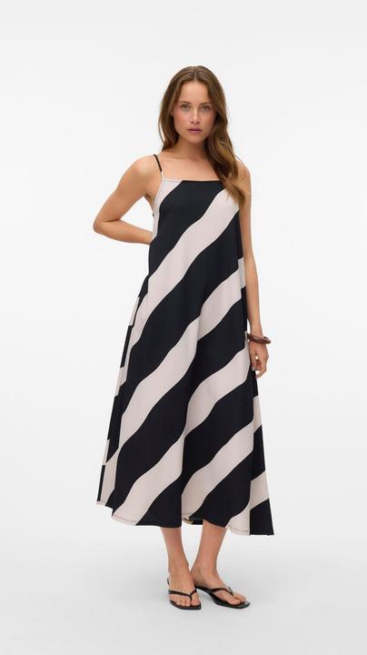 Actual product image Vero Moda VMMERVE Langes Kleid Kleid (XS)