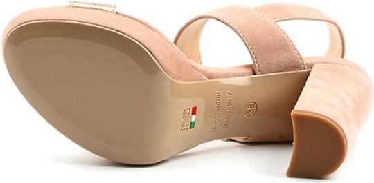 Actual product image Nero Giardini Capra (41)