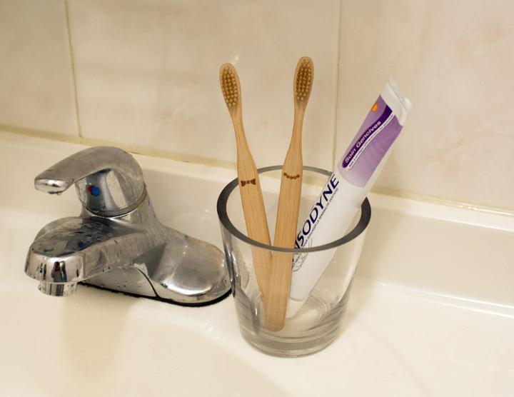 Actual product image Kikkerland His Her Set (Medium, 2 x)