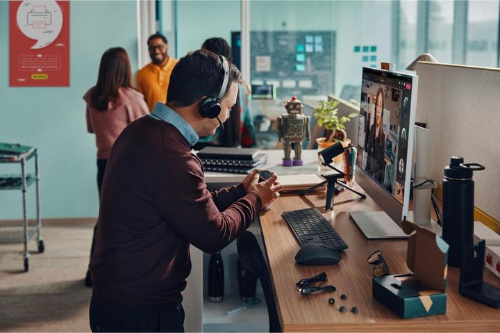 Image du produit Poly Voyager Focus 2 (Sans fil, USB-C)