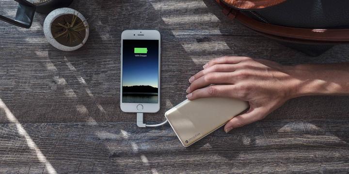 Actual product image mophie Powerstation Plus (6000 mAh, 22.20 Wh)