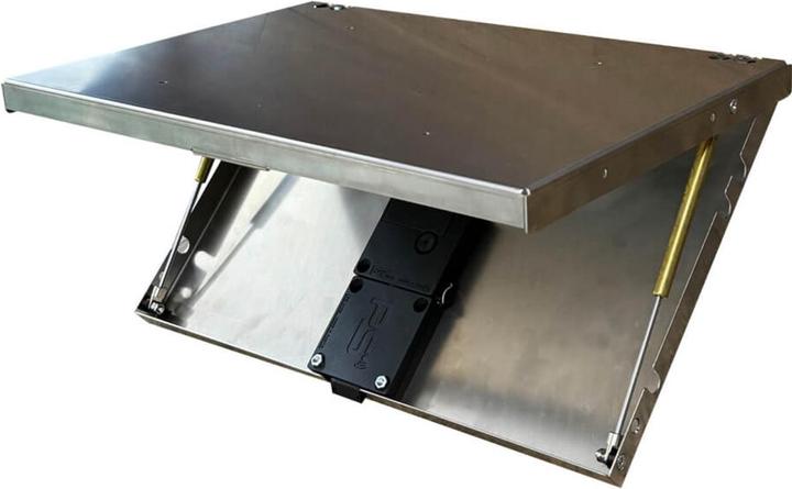 Actual product image HooD built-in safe