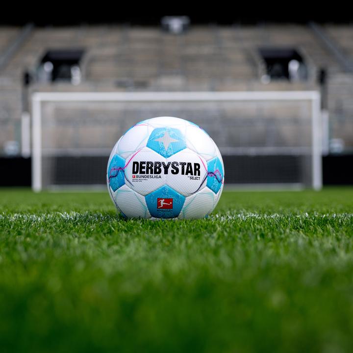 Actual product image Derbystar Football Bundesliga Brillant APS 2024/2025 (5)