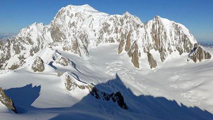 Immagine prodotto Volo in elicottero con aperitivo