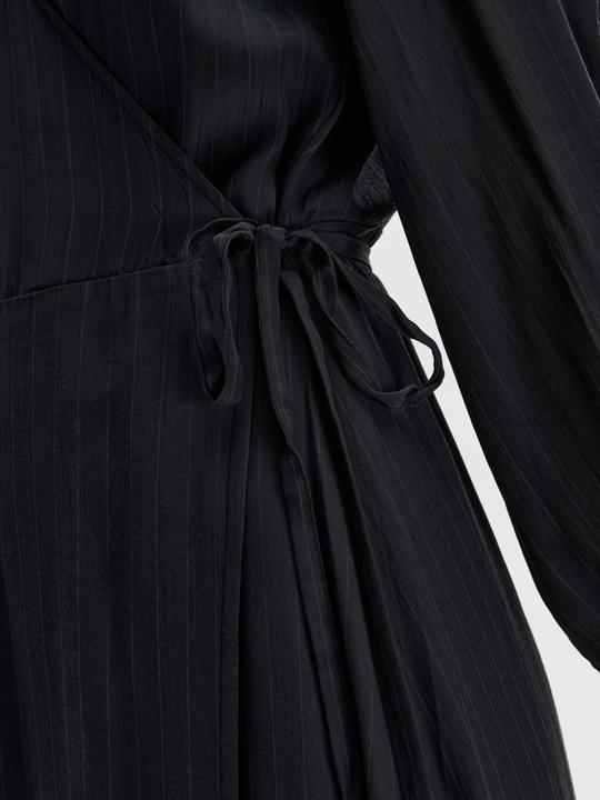 Immagine prodotto Selected Femme Vestito a portafoglio in raso (34)