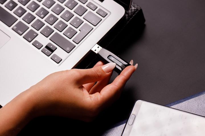 Immagine prodotto Verbatim V3 (32 GB, USB-A)