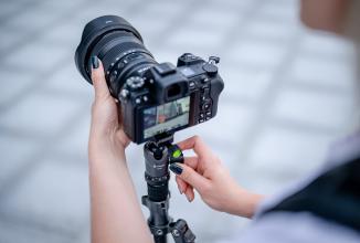 Produktbild Fotopro Sherpa Carbon Stativ Grau