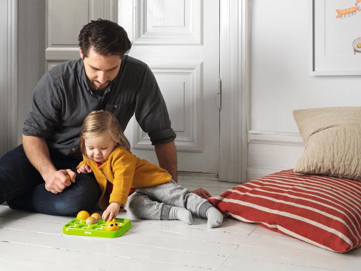 Actual product image Brio Musical Caterpillar (German, Spanish, French, Norwegian, Czech, Polish, Dutch, Finnish, Japanese, Danish, Swedish, Italian, Portuguese, English, Slovak)