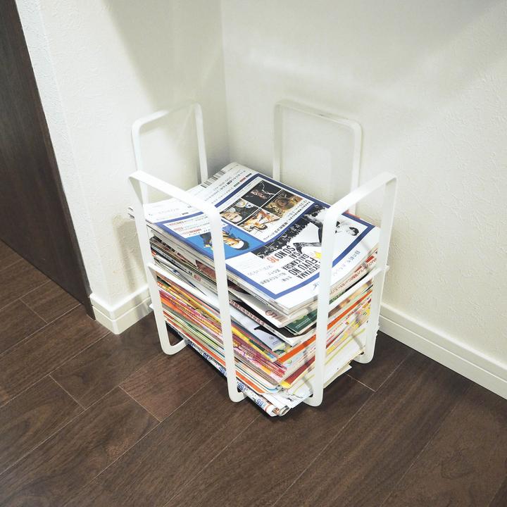Produktbild Yamazaki Zeitungsständer TOWER (35 x 30 x 36 cm)